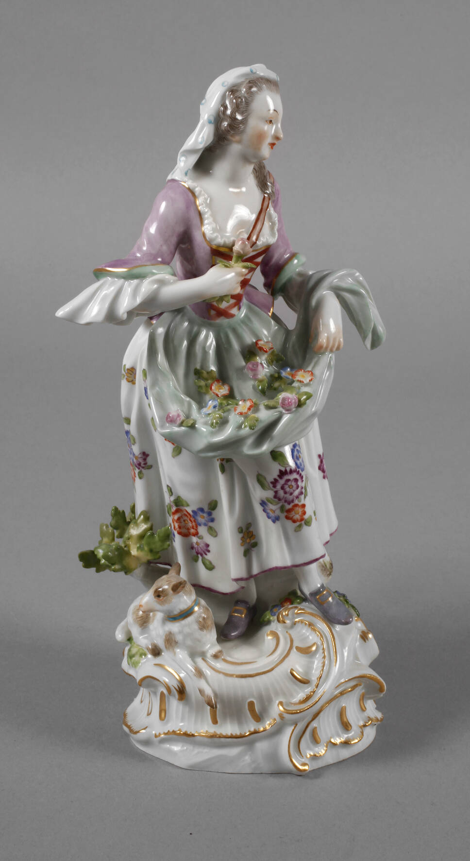 Meissen "Schäferin mit Blumen"