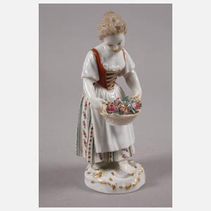 Meissen "Gärtnerkind mit Blumenkorb"