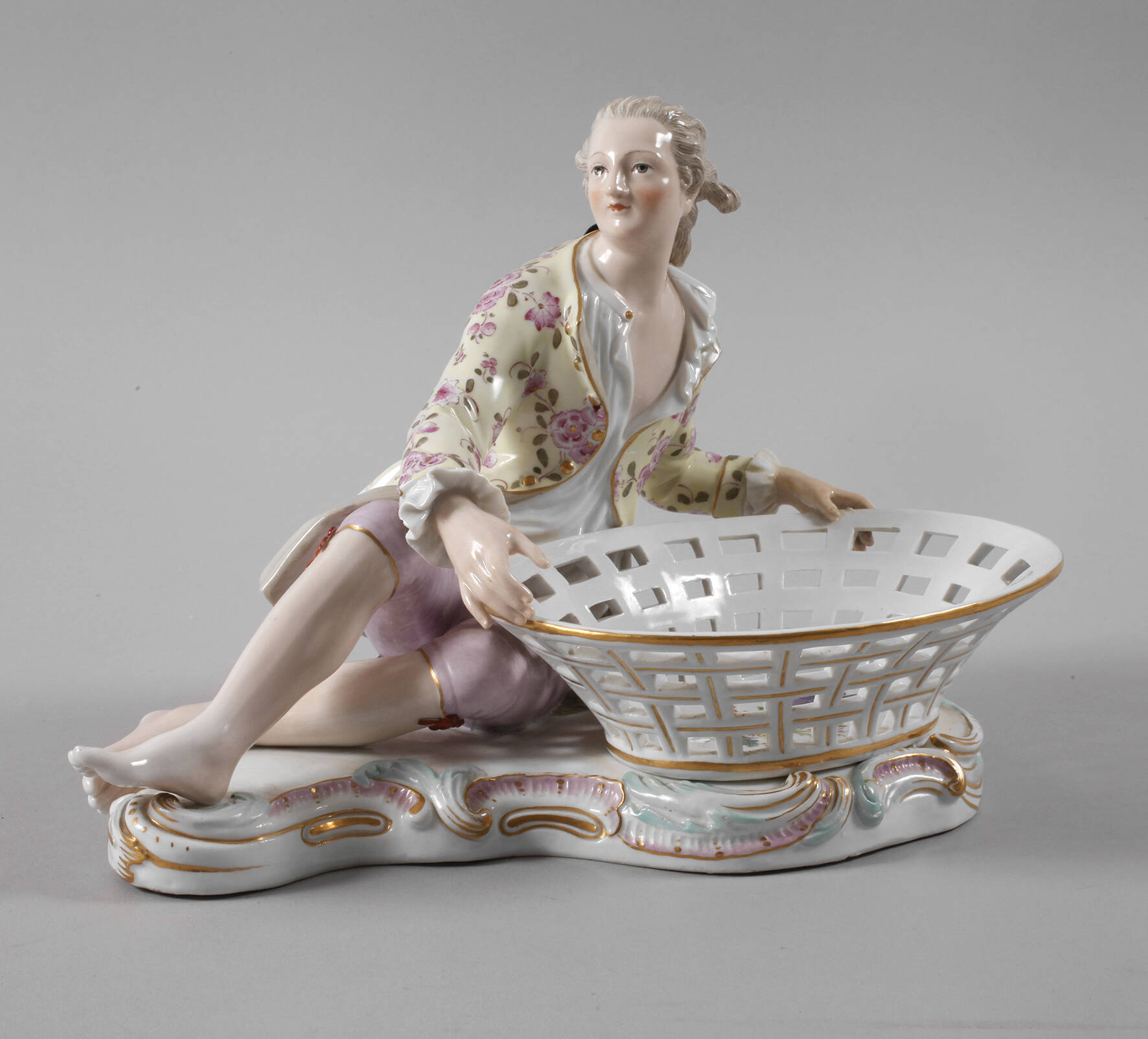 Meissen figürliche Konfektschale