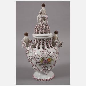 Volkstedt figürliche Potpourri-Deckelvase
