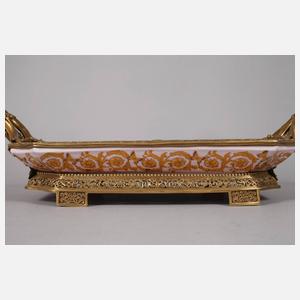 Große Vorlegeplatte mit Bronzemontierung