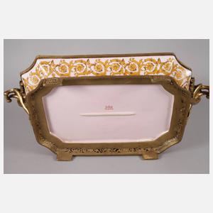 Große Vorlegeplatte mit Bronzemontierung