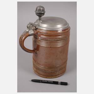 Übergroßer Raerener Walzenkrug