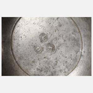 Drei Thüringer Fayencewalzenkrüge