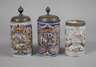 Drei Thüringer Fayencewalzenkrüge