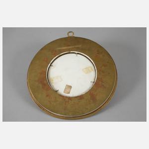 Wedgwood Reliefplatte in feinem Bronzerahmen