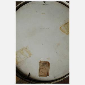 Wedgwood Reliefplatte in feinem Bronzerahmen