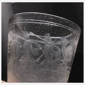 Barockes Becherglas mit Landsknechten