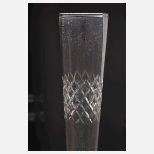 Drei lange Sektflöten