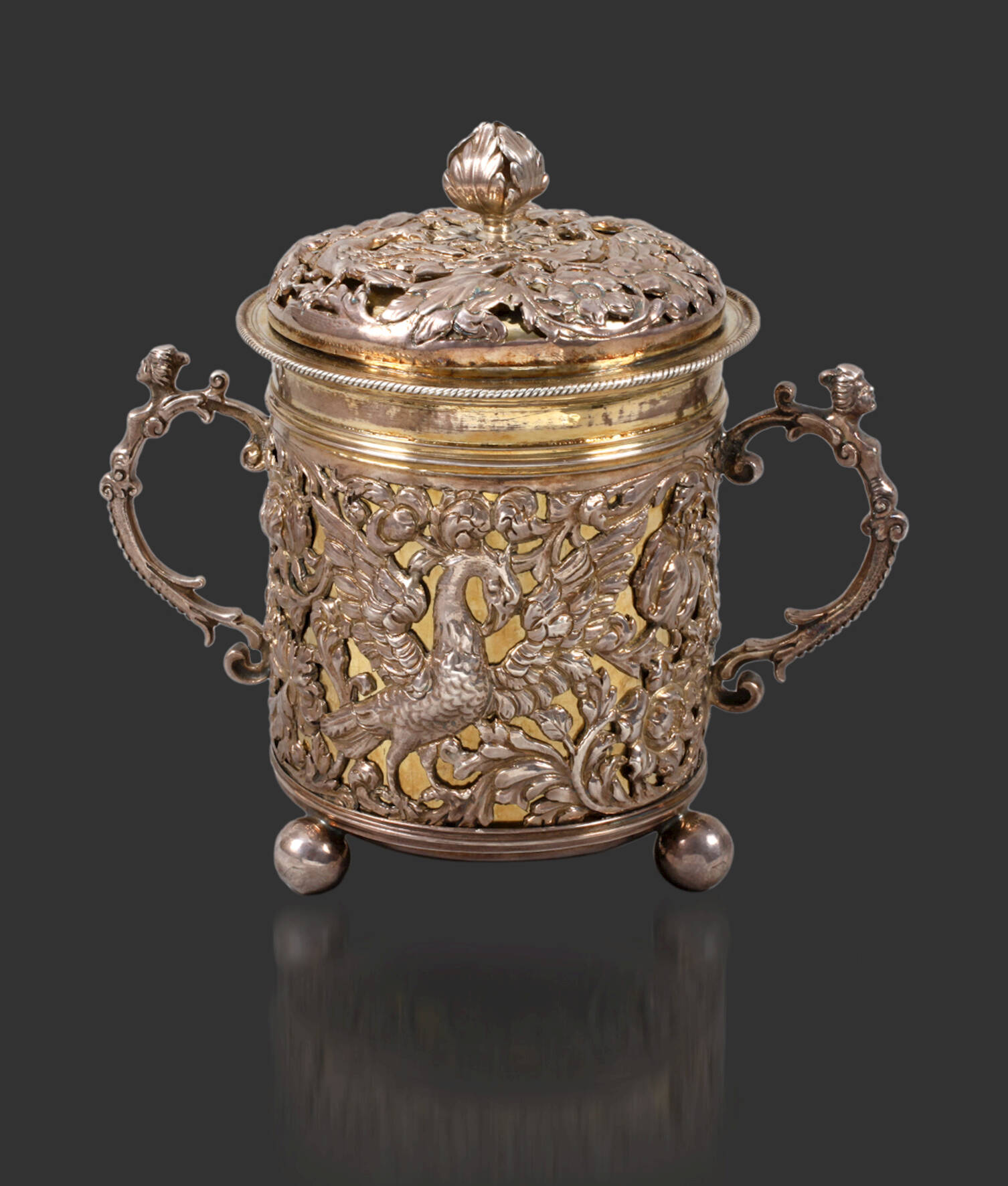 Bedeutender Londoner Two-Handled Cup Charles II.