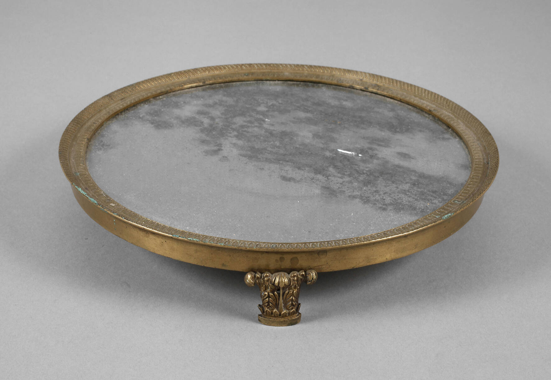 Klassizistischer Tafelaufsatz