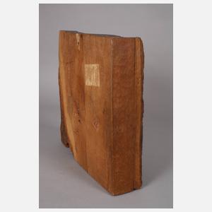 Halbplastisches Holzrelief mit Soldaten