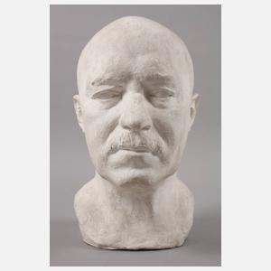 Theodor Georgii, Josef Hoffmann?