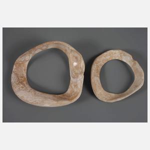 Drei antike Artefakte