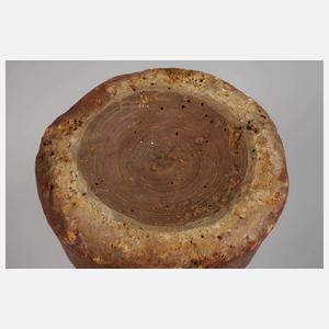 Zwei gotische Scheibenleuchter