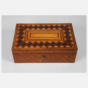 Intarsierte Schatulle