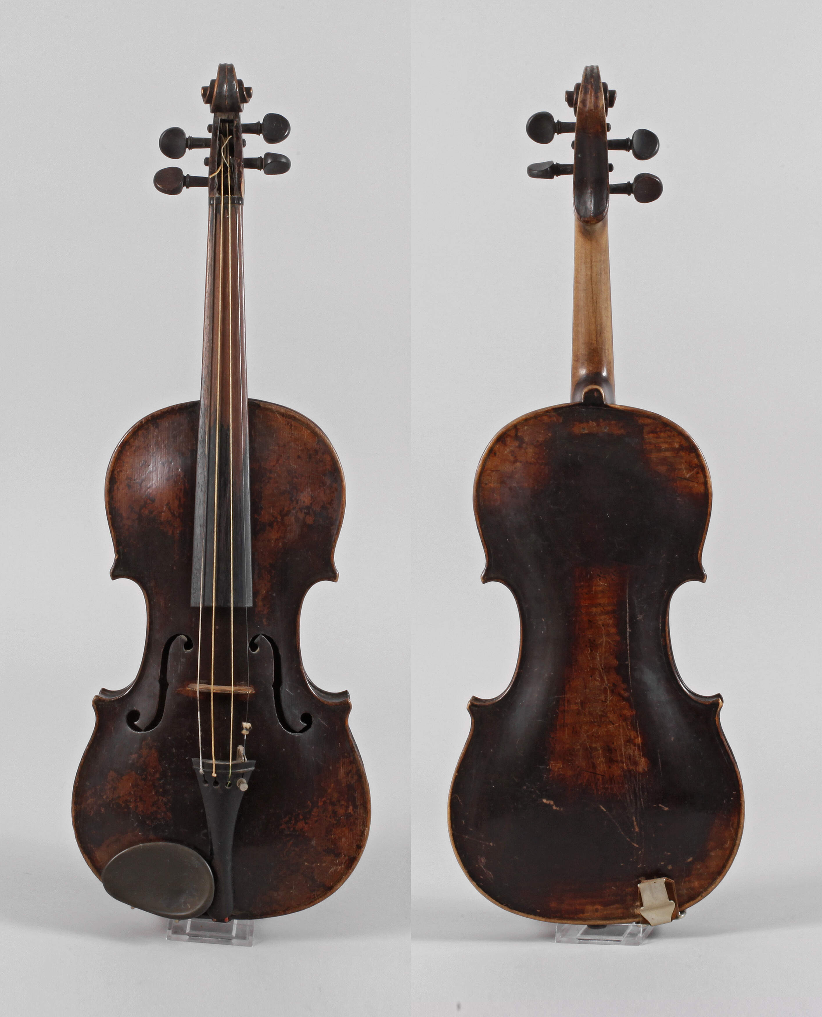 Violine mit Bogen
