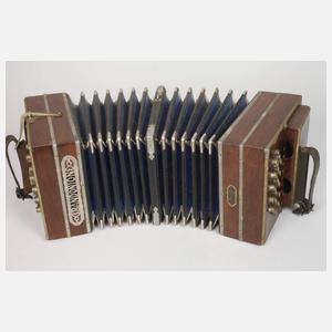 Konzertina im Etui