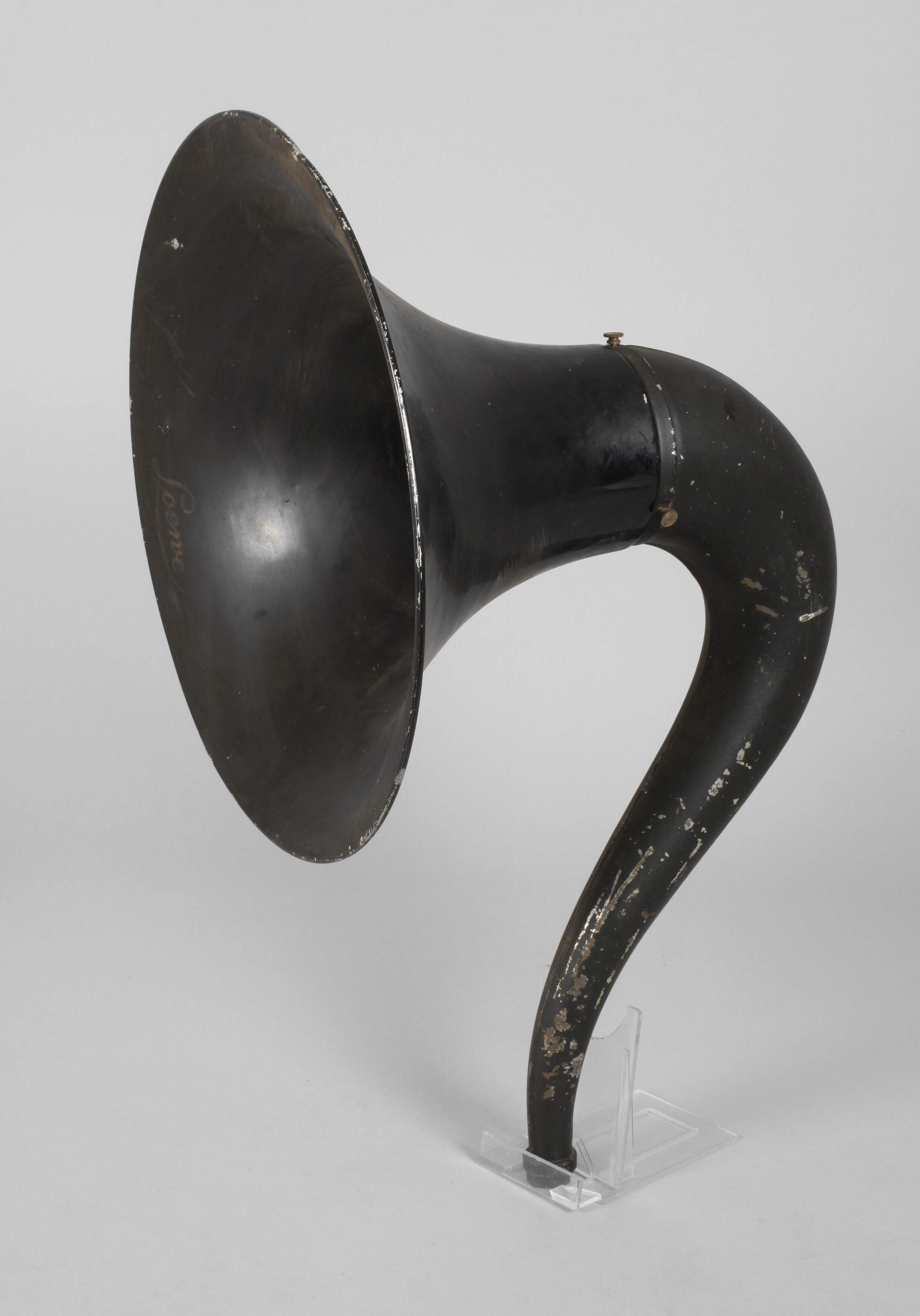 Loewe Lautsprechertrichter