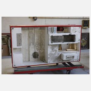 Großes Schnittmodell von einem Kolbenverdichter