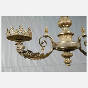 Übergroßer Hängeleuchter