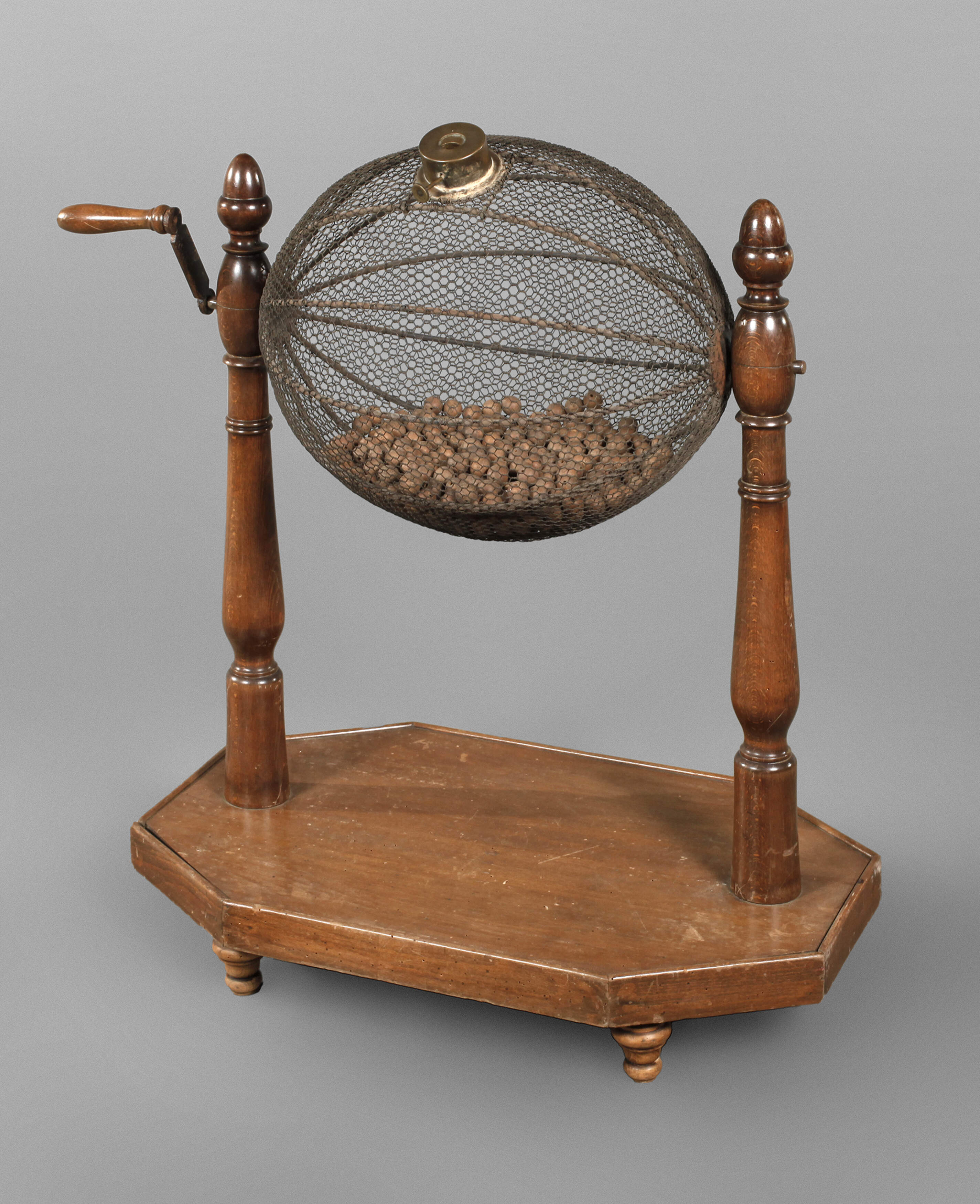 Historische Lotterietrommel