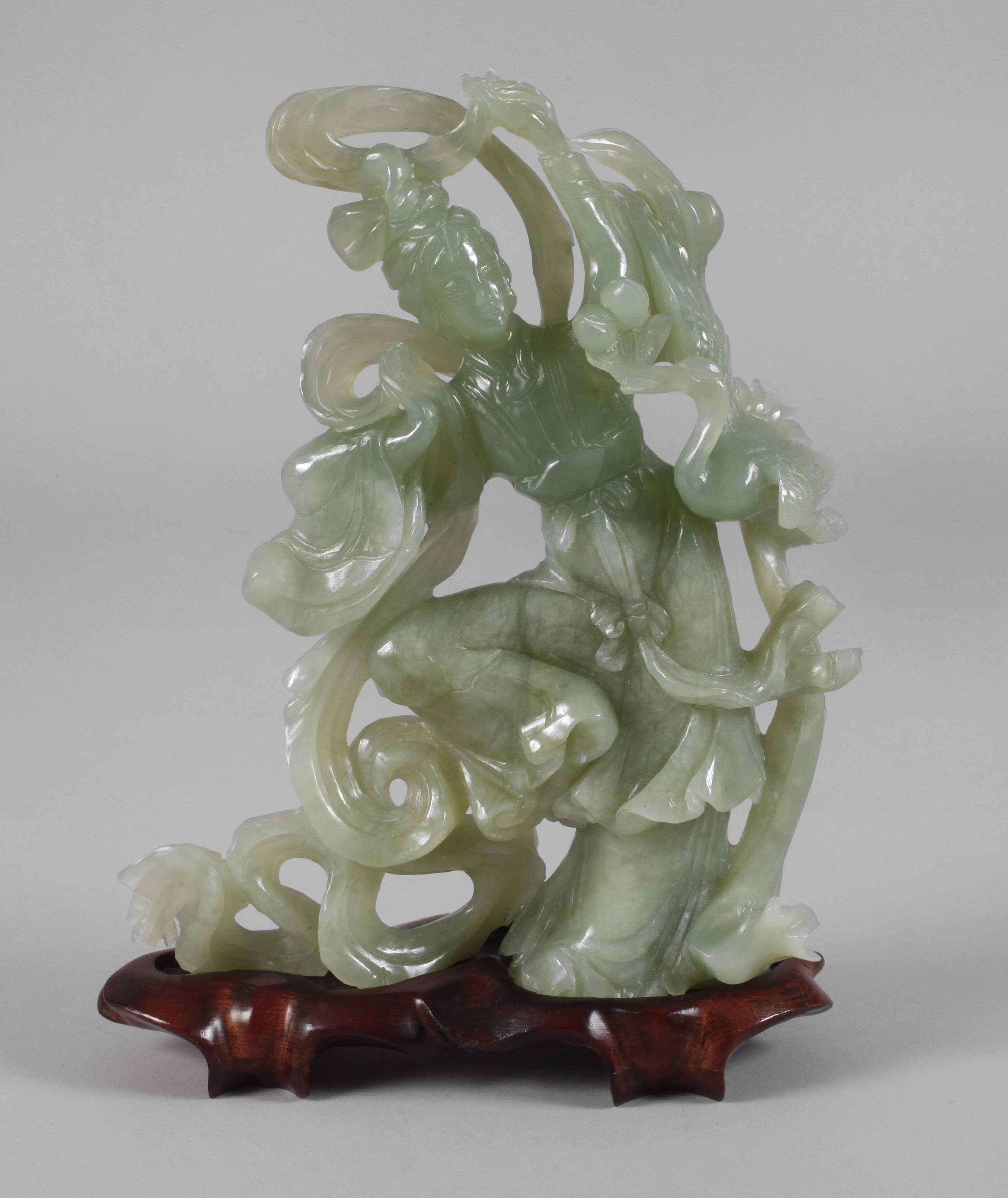 Figürliche Steinschnitzerei