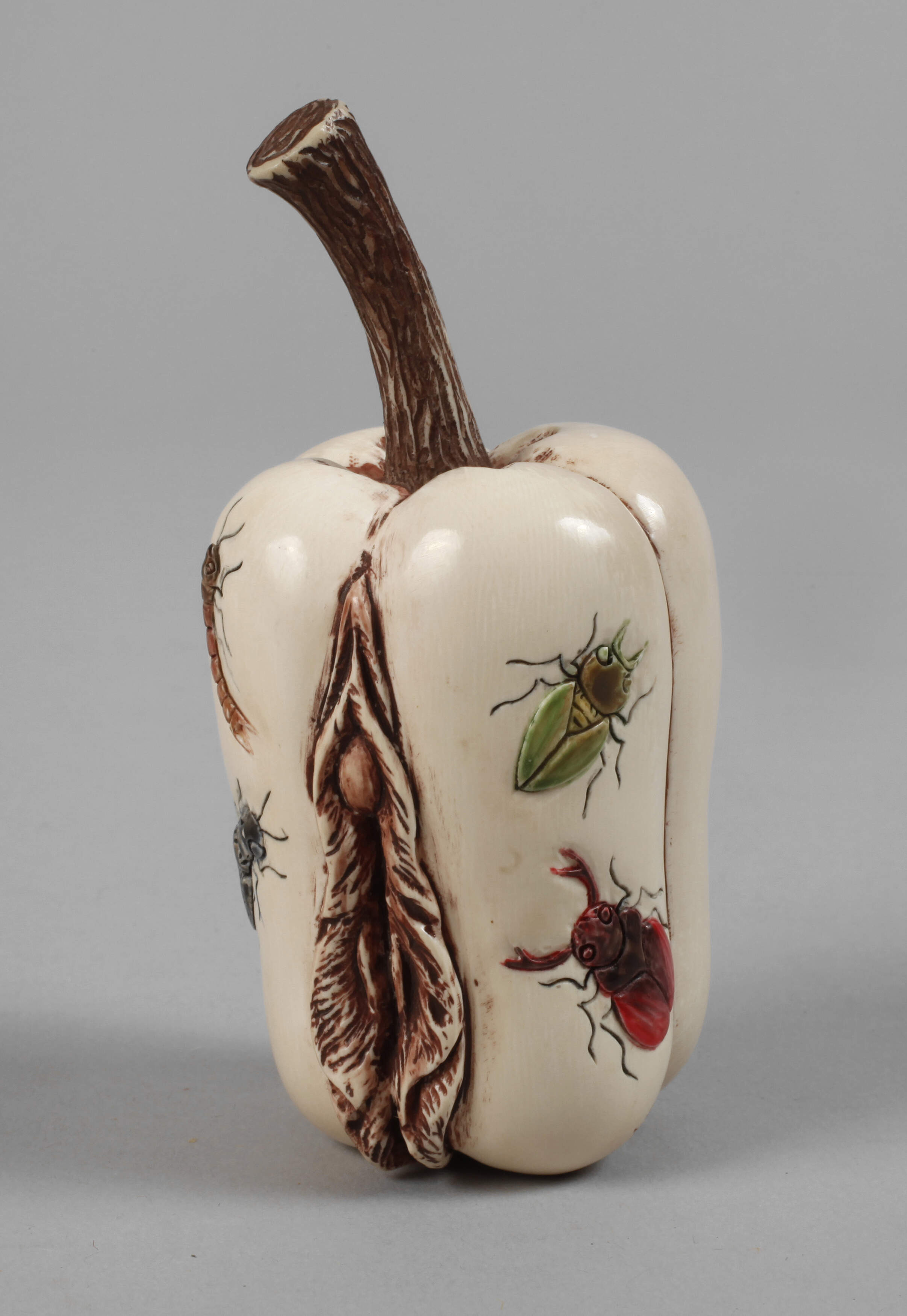 Beinschnitzerei Erotika