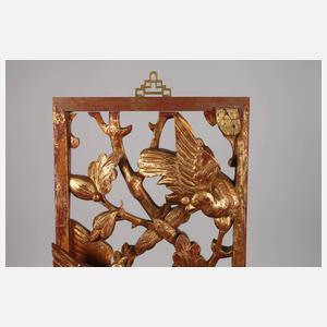 Geschnitztes Wandrelief