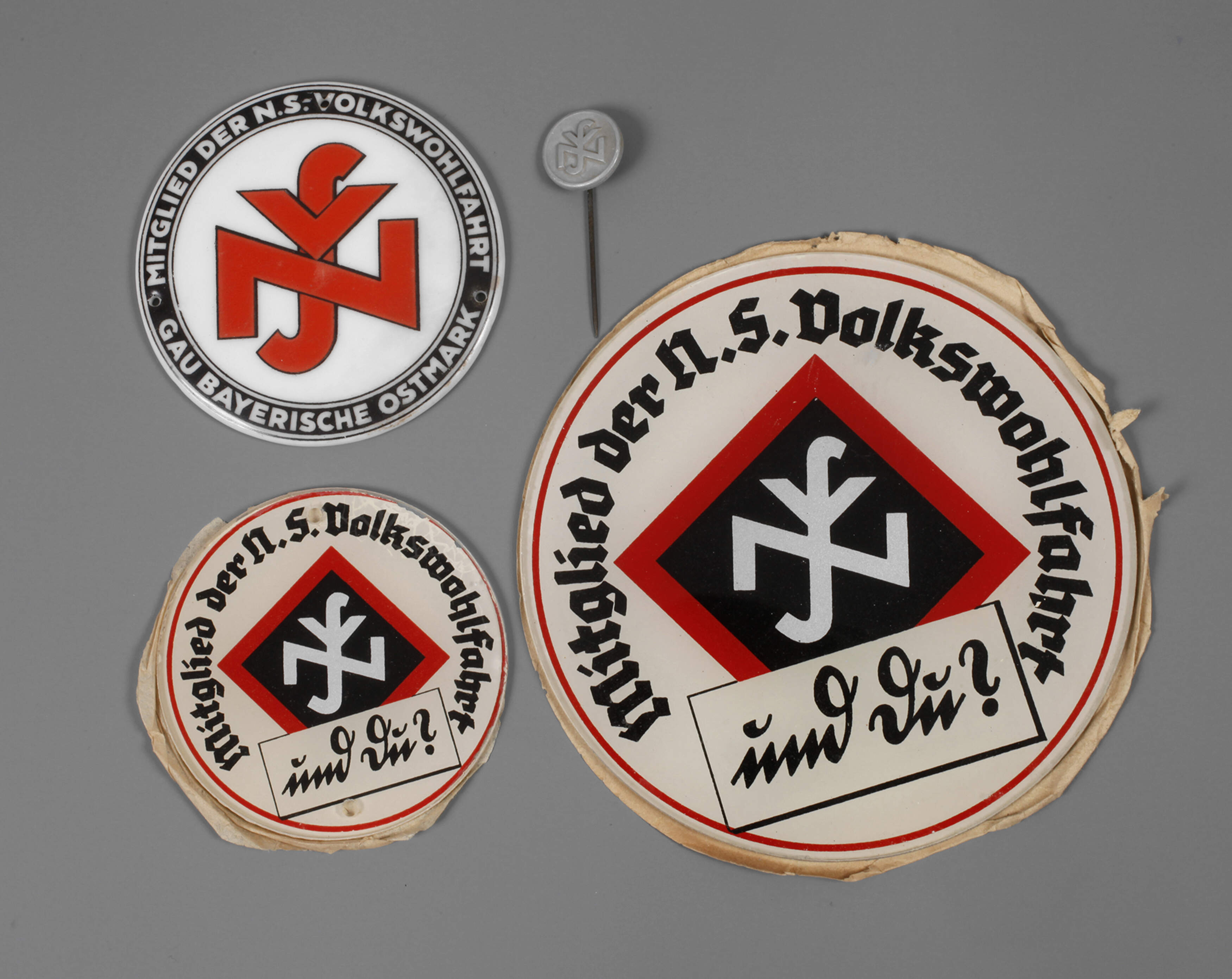 Satz Plaketten der Volkswohlfahrt