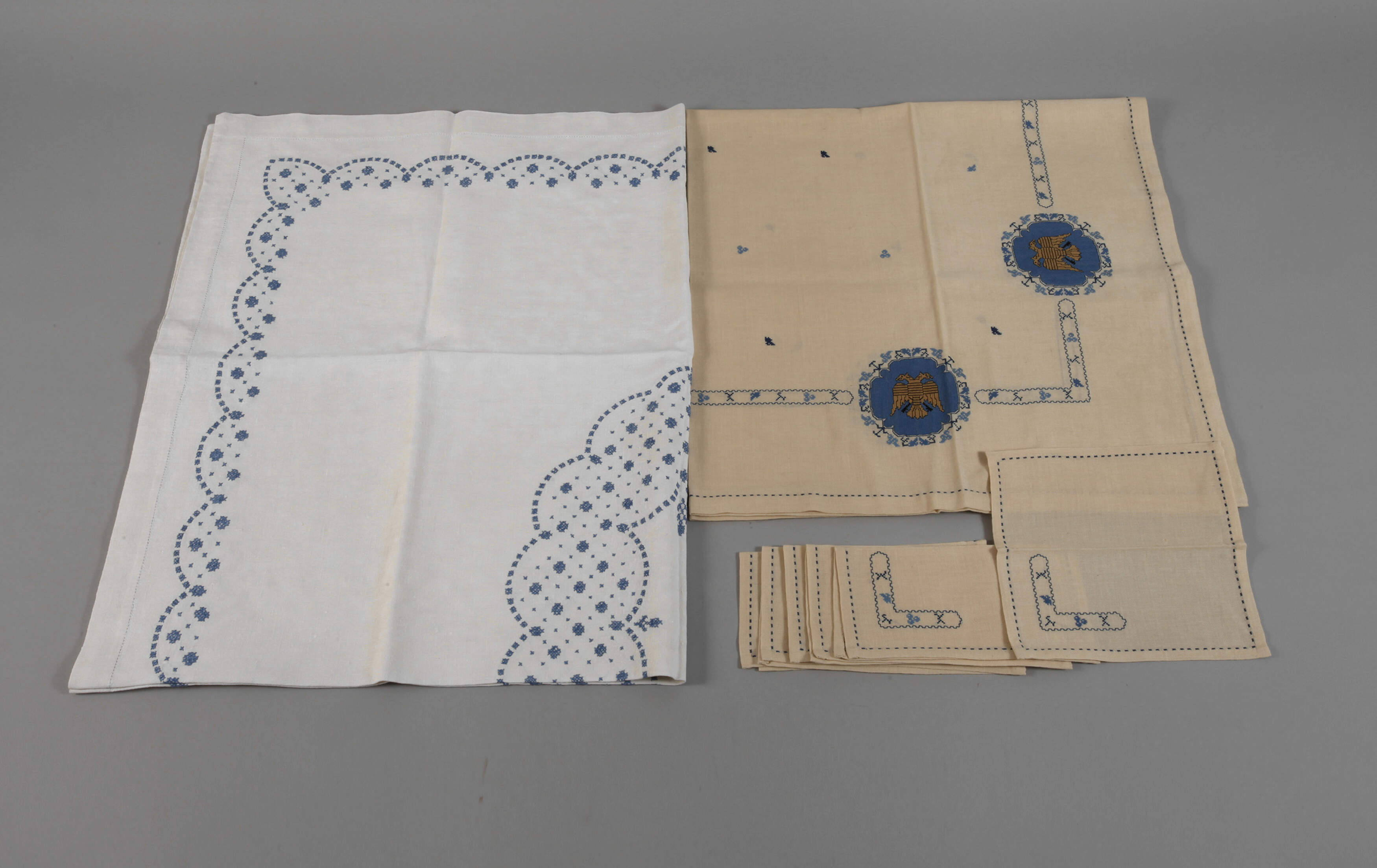 Patriotische Tischgarnitur