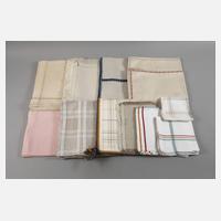 Großes Konvolut Leinentischwäsche111