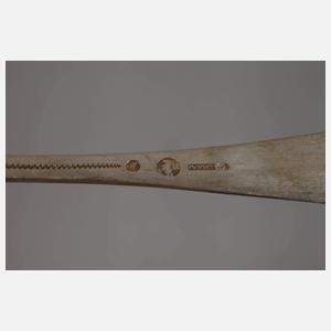 Silbernes Vorlegebesteck aus Adelsbesitz