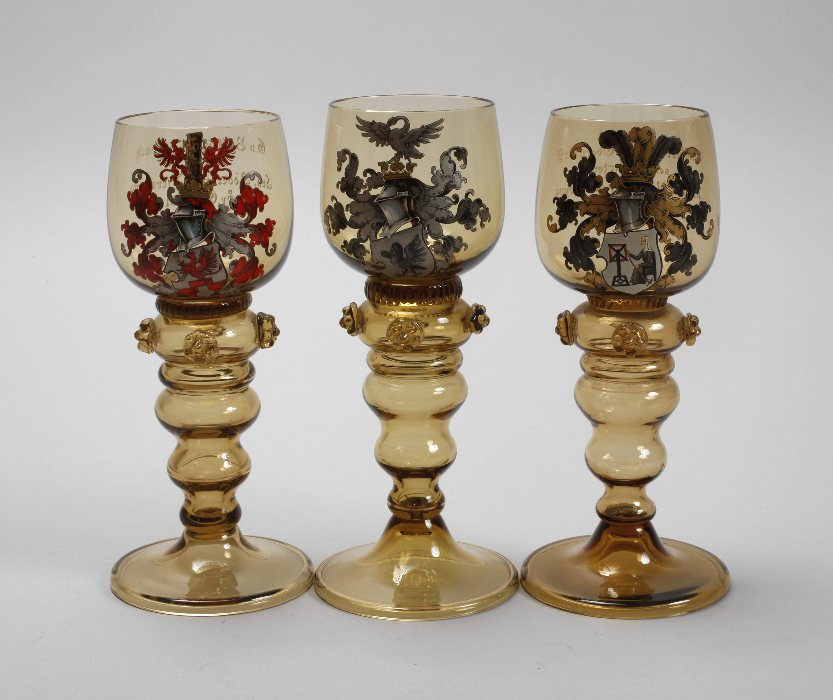 Theresienthal drei Historismus-Römer aus Adelsbesitz