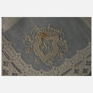 Zwei Taschentücher aus Adelsbesitz