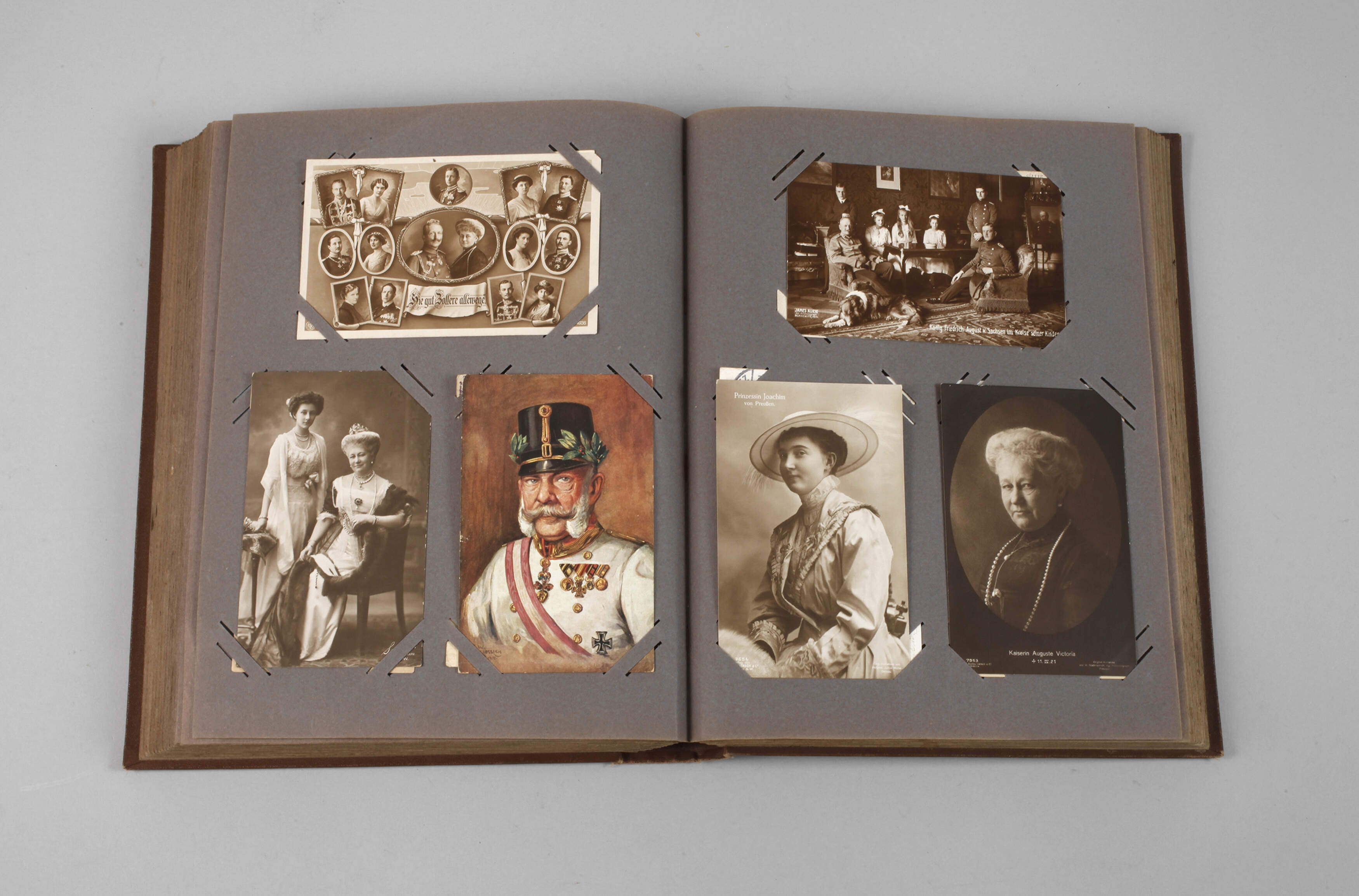 Postkartenalbum Kitsch