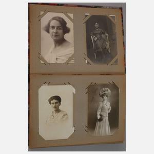 Postkartenalbum Frauen