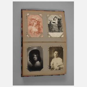 Postkartenalbum Frauen