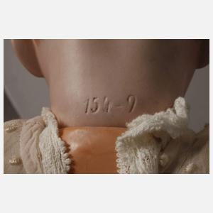 Hertel, Schwab & Co. Porzellankopfpuppe mit Karton