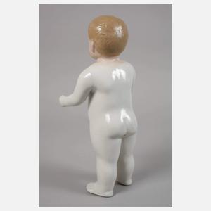 Große blonde Badepuppe