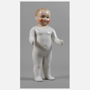 Große blonde Badepuppe