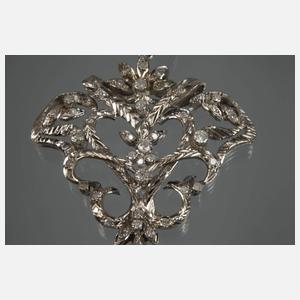 Prunkvoller Brillantanhänger