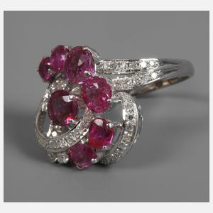 Prächtiger Ring mit Rubinen und Brillanten
