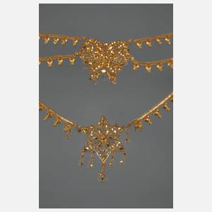 Aufwendiges Goldcollier