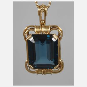 Anhänger mit Steinbesatz