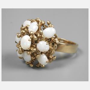 Damenring mit Edelopalen