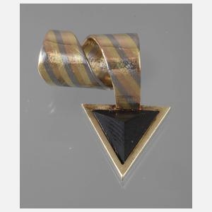 Anhänger mit Onyxbesatz