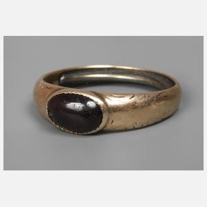 Herrenring mit Granat
