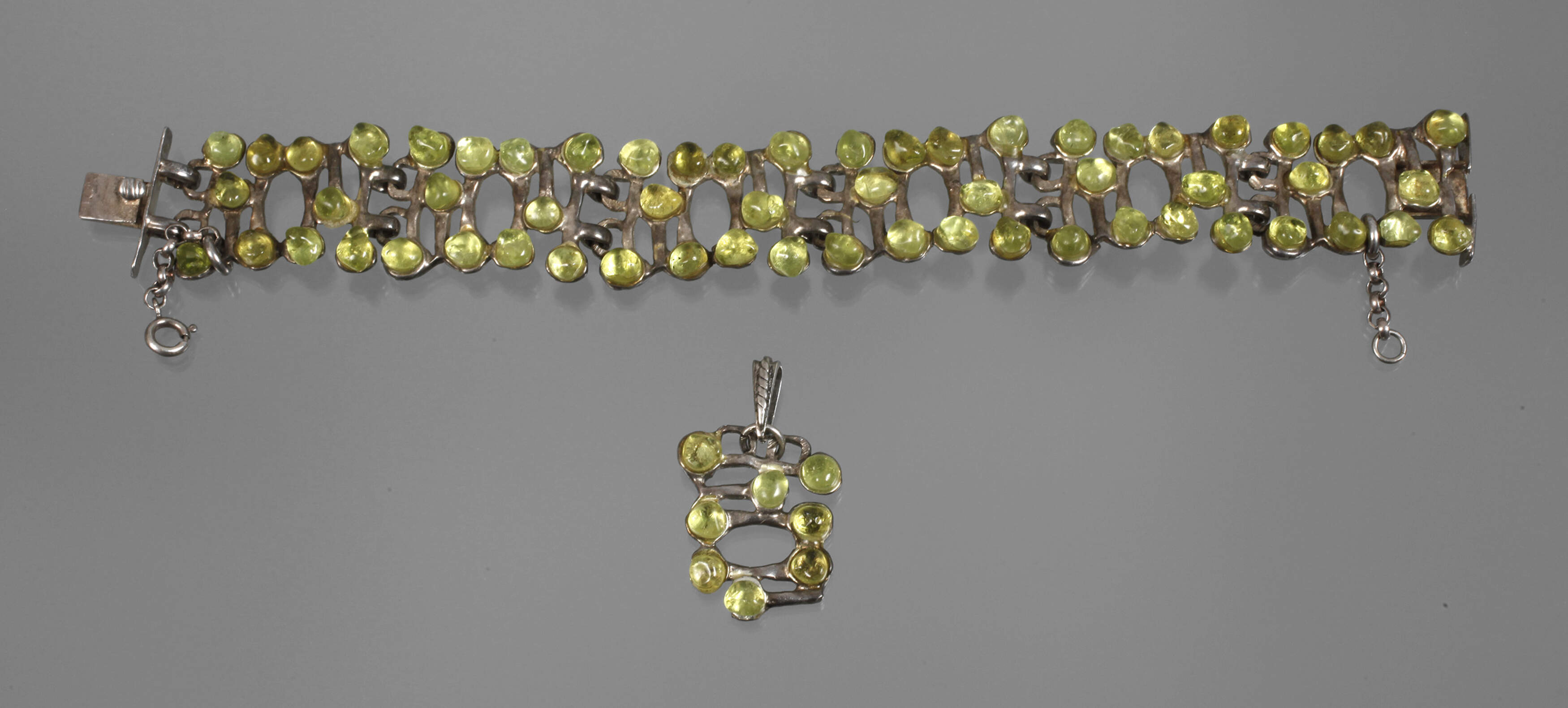 Schmuckset mit Peridots