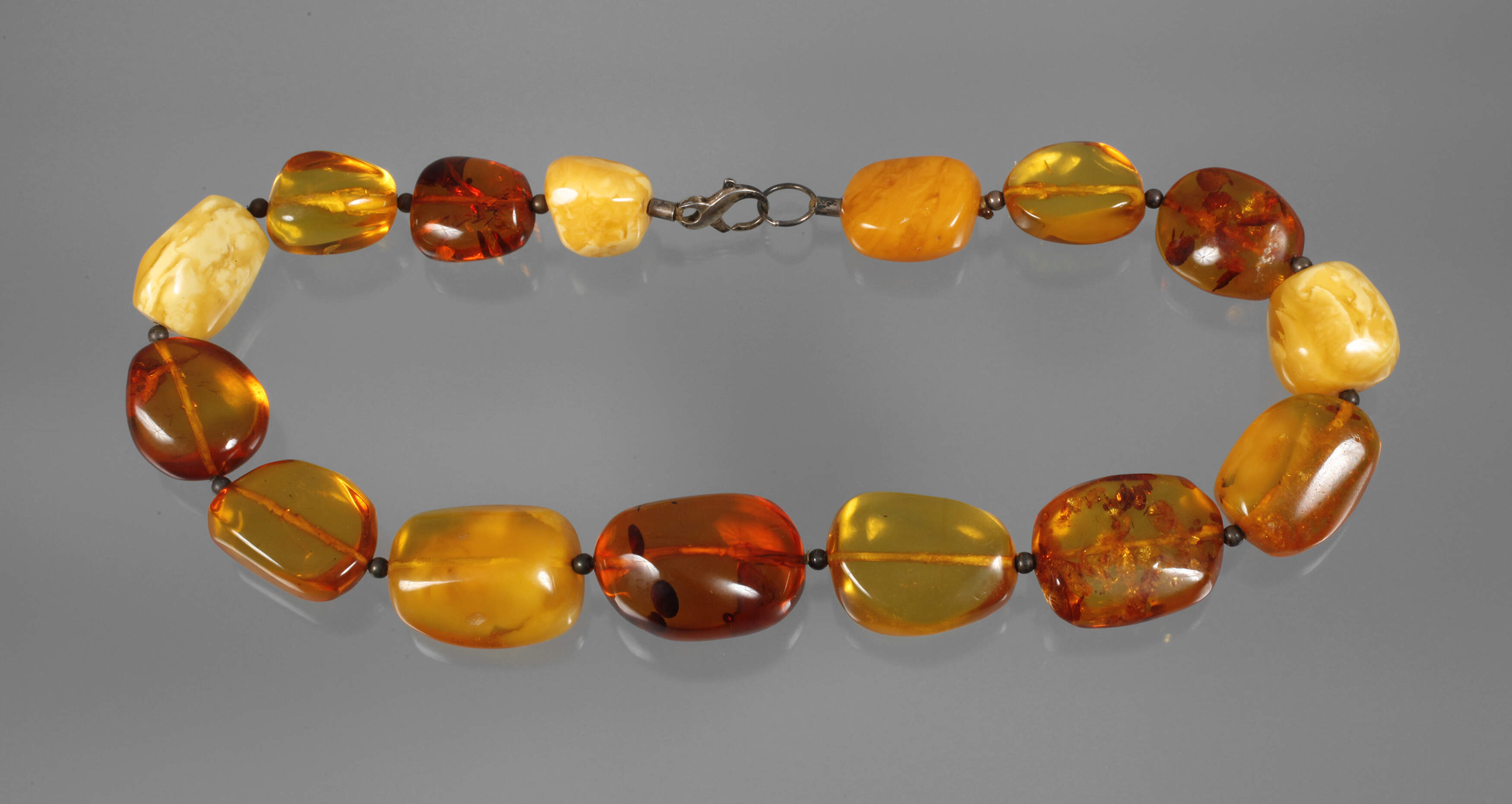 Große Bernsteinkette
